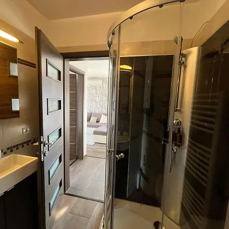 Daire Luxury Wellness Penthouse Siofok