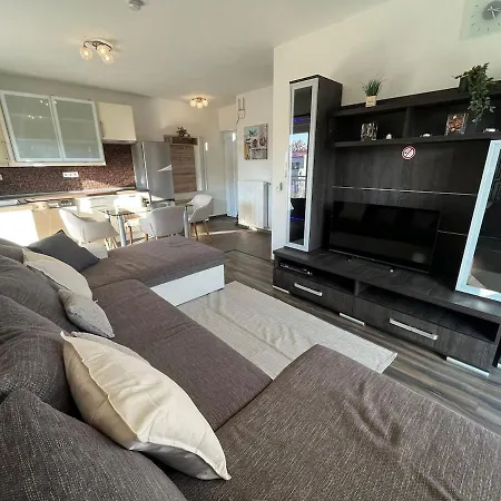 Luxury Wellness Penthouse Apartament Siófok