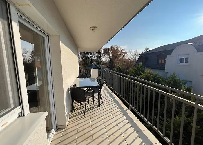Luxury Wellness Penthouse Apartament